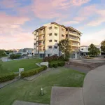 Rent 3 bedroom apartment in Douglas