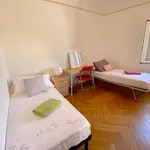 Rent 2 bedroom apartment of 70 m² in florence