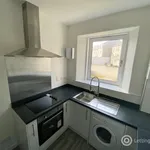 Rent 2 bedroom flat in Aberdeen