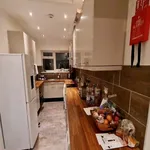 Rent 6 bedroom flat in South East England