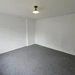 Rent 3 bedroom apartment in Sandwell