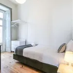 Rent a room in lisbon