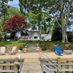 Rent 4 bedroom apartment in Southold