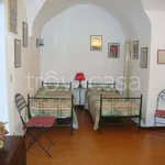 Rent 4 bedroom apartment of 93 m² in Noli