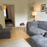 Rent 1 bedroom apartment of 646 m² in Dusseldorf