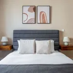 Rent 2 bedroom apartment of 51 m² in Lisbon