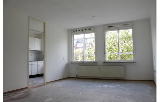 Huur 3 slaapkamer appartement van 72 m² in Rotterdam