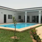 Rent 4 bedroom house of 160 m² in Guéret