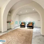 Rent 4 bedroom house of 100 m² in Florence