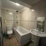 Rent 6 bedroom flat in South East England