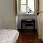 Rent a room in lisbon