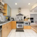 Rent 2 bedroom house of 121 m² in Los Angeles