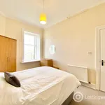 Rent 5 bedroom apartment in Edinburgh