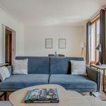 Appartement de 976 m² avec 2 chambre(s) en location à Paris