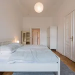 Miete 2 Schlafzimmer wohnung von 102 m² in Berlin