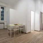 Rent a room of 75 m² in milan