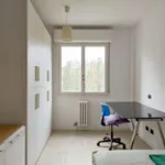 Rent a room in milan