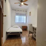 Rent a room of 160 m² in murcia