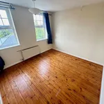 Rent 2 bedroom house in Wakefield