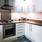 Rent 4 bedroom flat of 124 m² in Birmingham