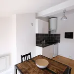 Appartement de 29 m² avec 1 chambre(s) en location à Saint-Étienne