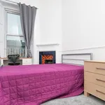 Rent 6 bedroom apartment in Scotland