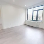 Rent 2 bedroom apartment in Queens