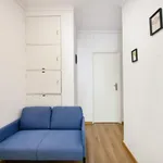 Rent 7 bedroom apartment in Lisbon