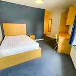 Rent 4 bedroom flat in West Midlands