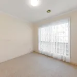 Rent 3 bedroom house in Point Cook