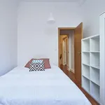 Rent a room in lisbon