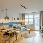 Rent 1 bedroom apartment of 47 m² in Berlin