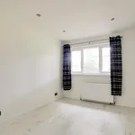 Rent 3 bedroom house in East Midlands