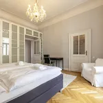 Rent 2 bedroom apartment of 105 m² in Prague