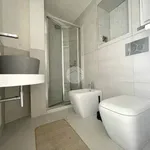 Rent 2 bedroom apartment of 60 m² in Napoli