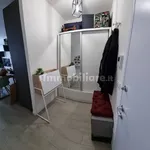 Affitto 2 camera appartamento di 73 m² in Bologna