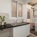 Rent a room of 90 m² in barcelona