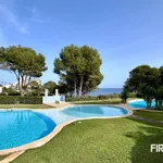 The magnificent apartment in Portocolom invites you to enjoy an unforgettable vacation by the sea