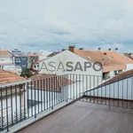 Rent 4 bedroom house of 365 m² in Porto