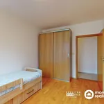 Pronajměte si 4 ložnic/e byt o rozloze 76 m² v Brno