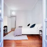 Rent a room of 700 m² in turin