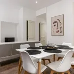 Rent 5 bedroom apartment of 94 m² in Marseille