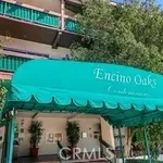 Rent 2 bedroom apartment of 91 m² in encino