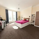 Rent 7 bedroom house in Leeds