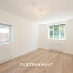 Rent 2 bedroom flat in Epping Forest