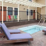 Rent 1 bedroom apartment in Los Angeles