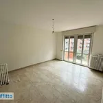 Rent 3 bedroom apartment of 115 m² in Milan