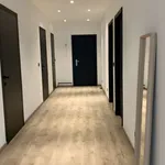 Huur 2 slaapkamer appartement van 165 m² in brussels