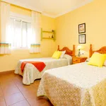 AGRADABLE VILLA EN NERJA