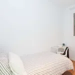 Rent a room of 140 m² in madrid